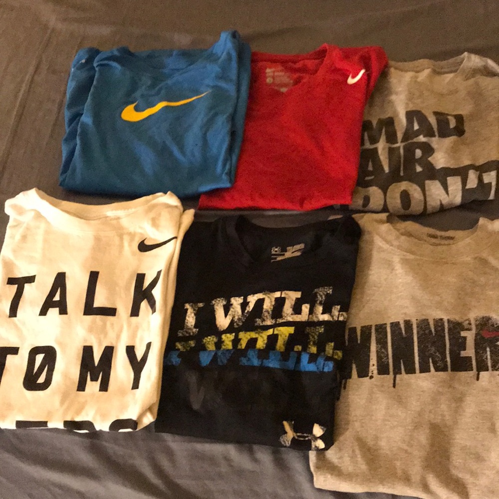 Bundle of 6 boys t- shirts